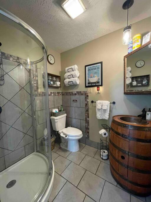 Bourbon Trail Cabin On The Farm Lawrenceburg Extérieur photo